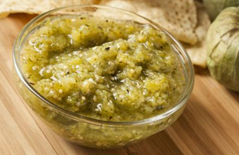 Roasted Green Tomatillo Salsa [Salsa Verde]